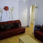 Cozy2Bed Apartment Near City Center